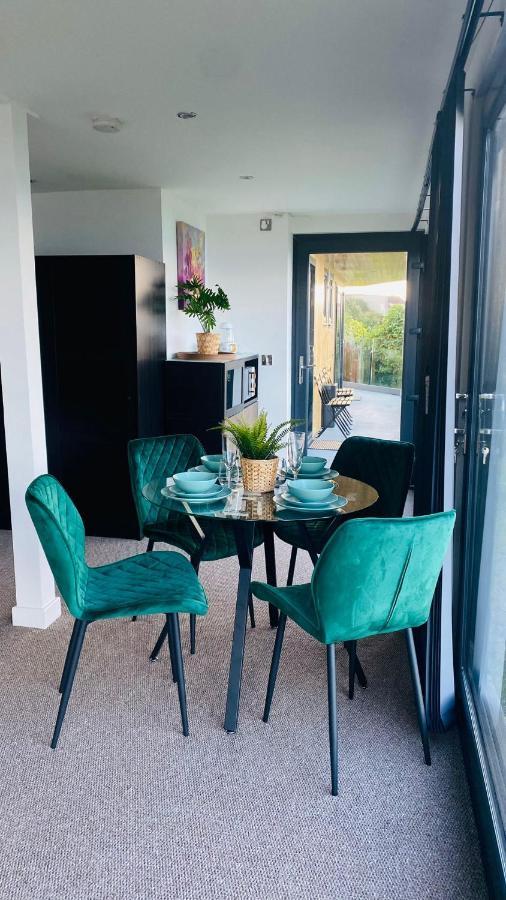 Luxury Beach Front Rooms- Pma Kirkcaldy Eksteriør billede